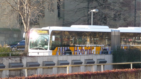 Hybridbus