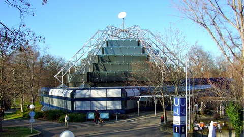 Planetarium_Stuttgart-20110602-180811